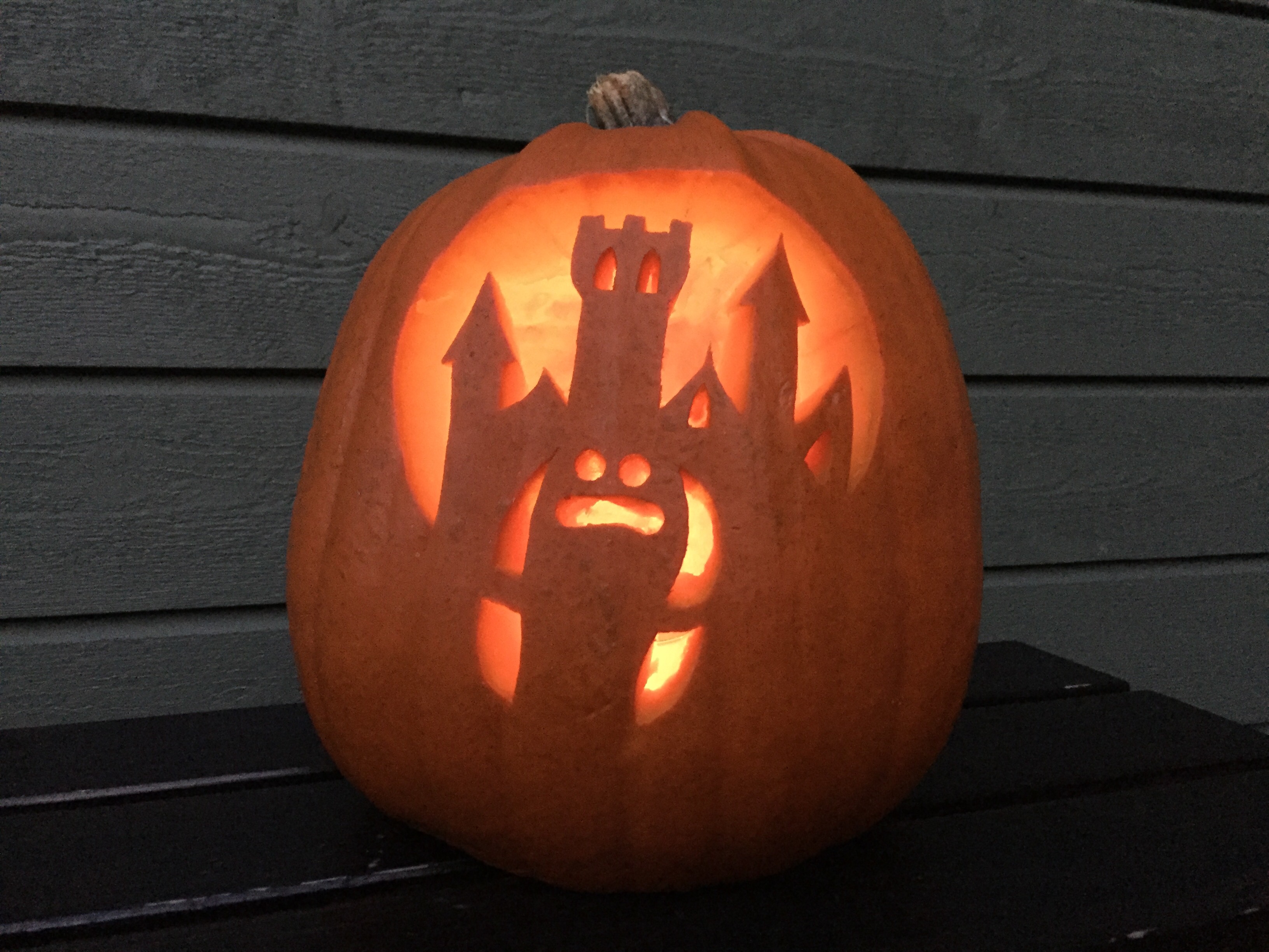 Halloweenpumpa spökslott