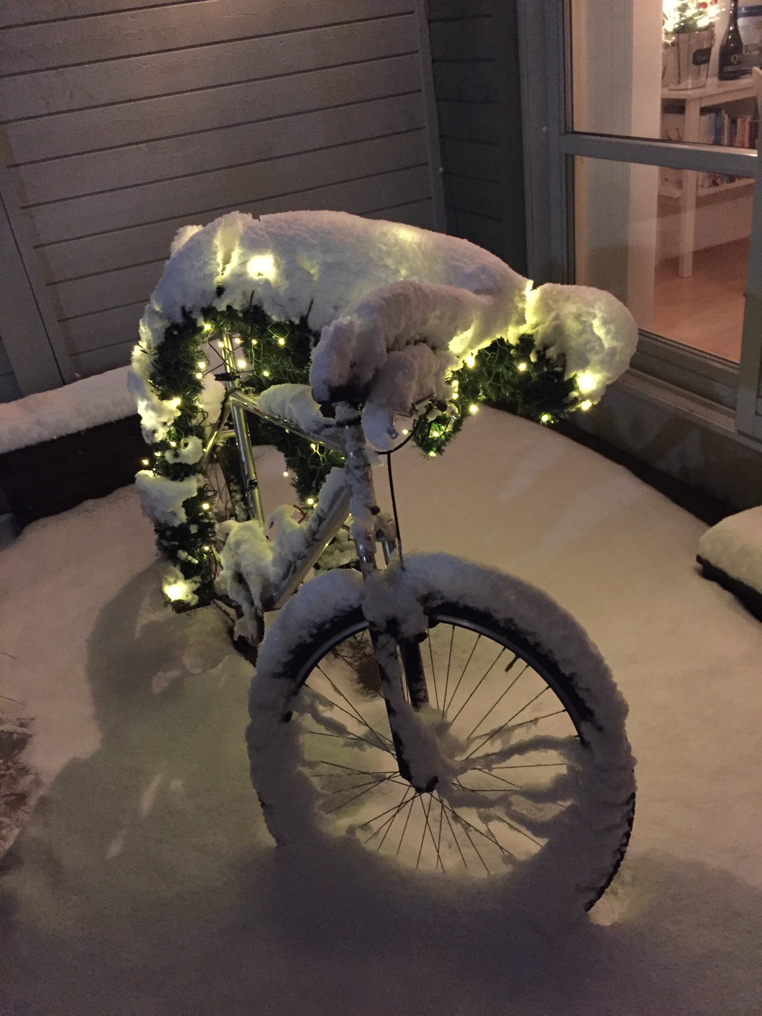 CB6B3240-3BCD-47DF-97F2-4F1BDF423F36