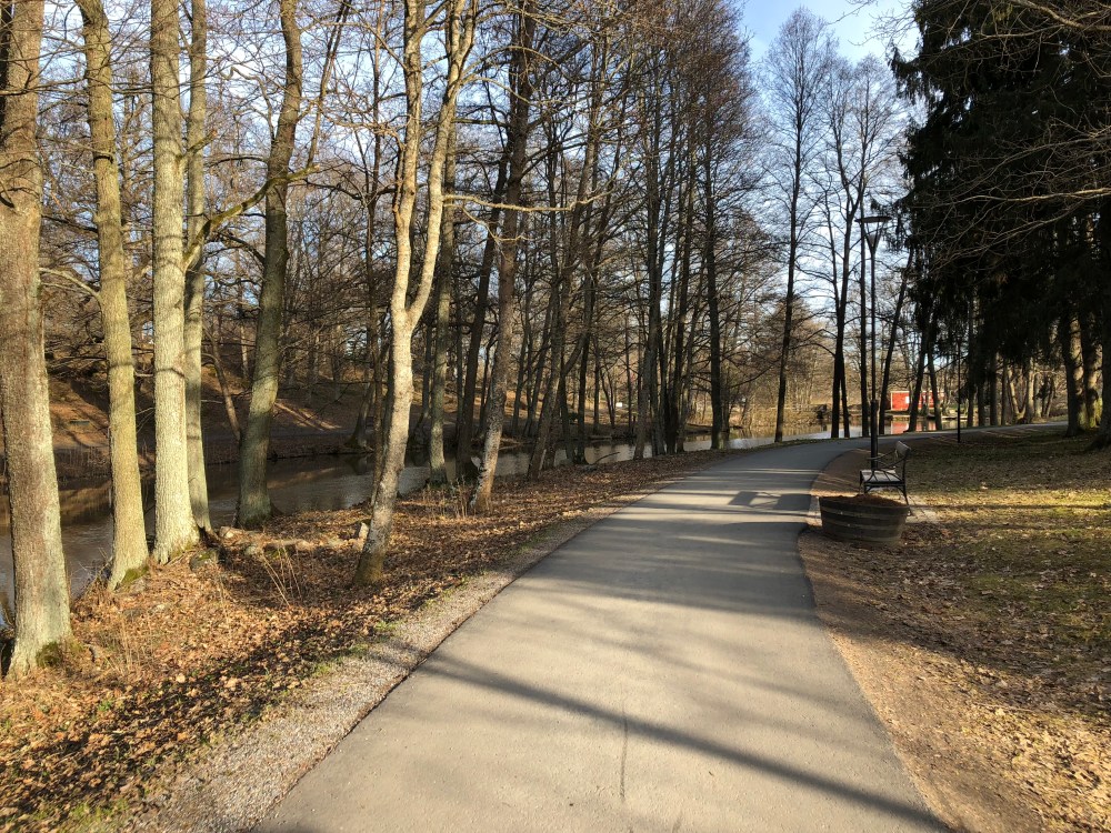 FBD0B5FB-5F6B-4303-9667-CE3234BC5B76