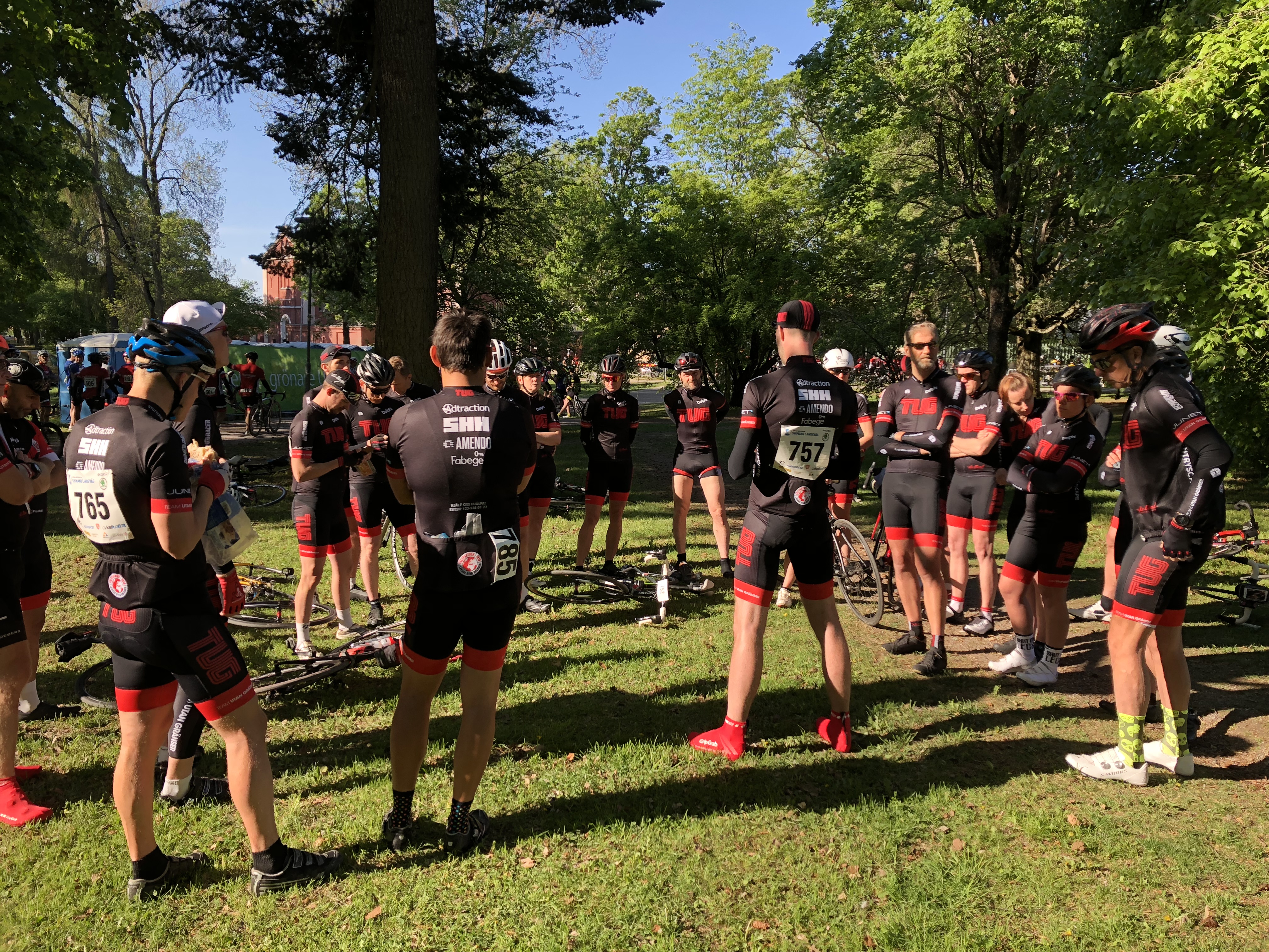 09C2016B-9FB5-4FE1-ACE4-8DF03345EA7F