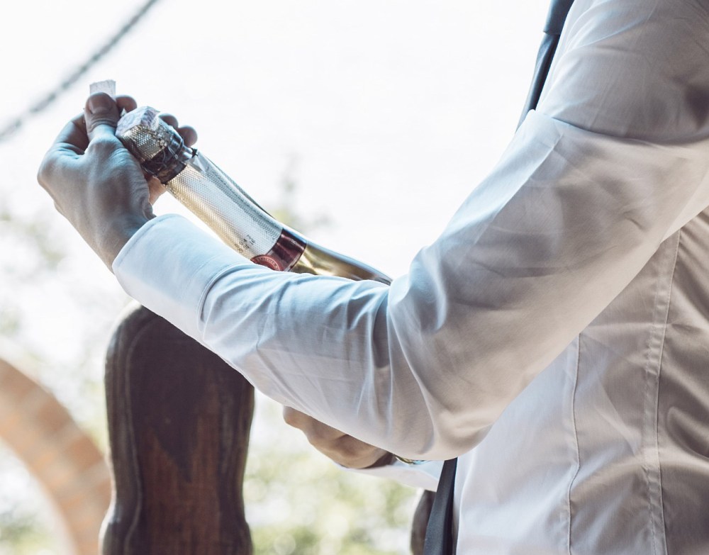 43D066B1-EE1D-4C83-8D6F-5695D2D8DA0B