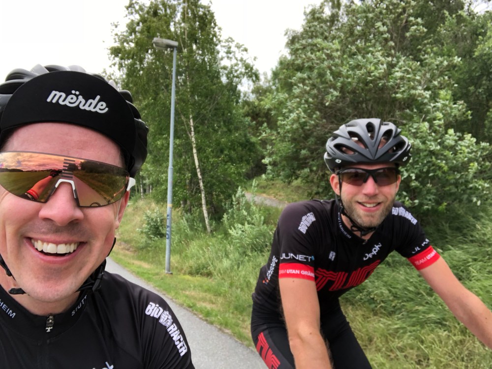 E88A4875-B804-4569-BCB3-8D2761F27C74