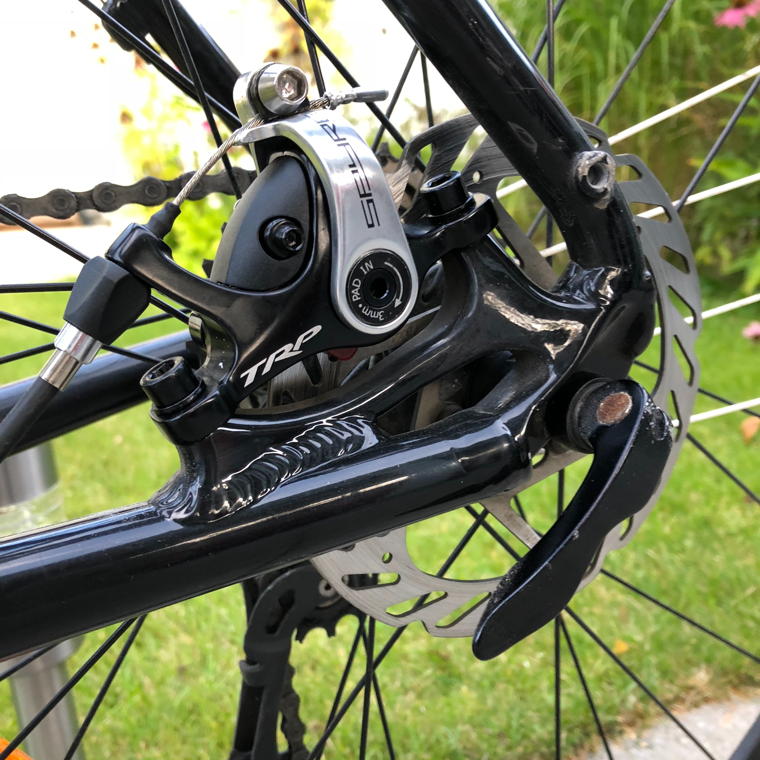 AE476469-37F6-408A-96C0-21E8365AD19C